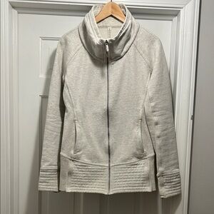 Lululemon Athletica Heather Cream High-Collar Zip-up Sweatshirt/Jacket